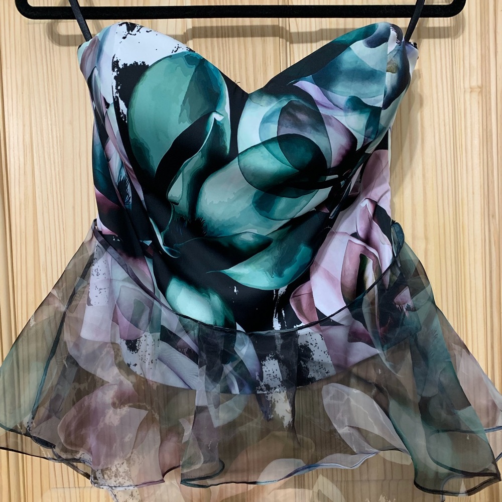 Floral strapless corset